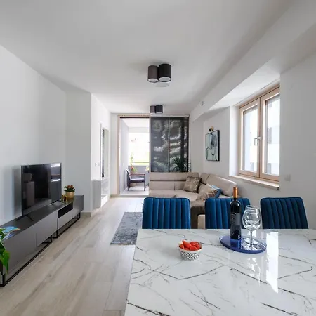 Mb Luxury Apartamento