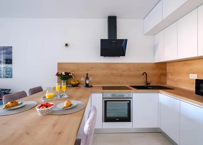 アパート Mb Luxury ザダル